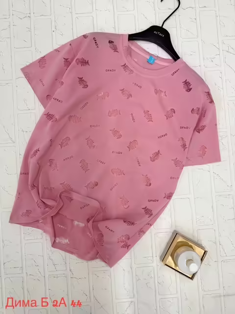 Женские футболки