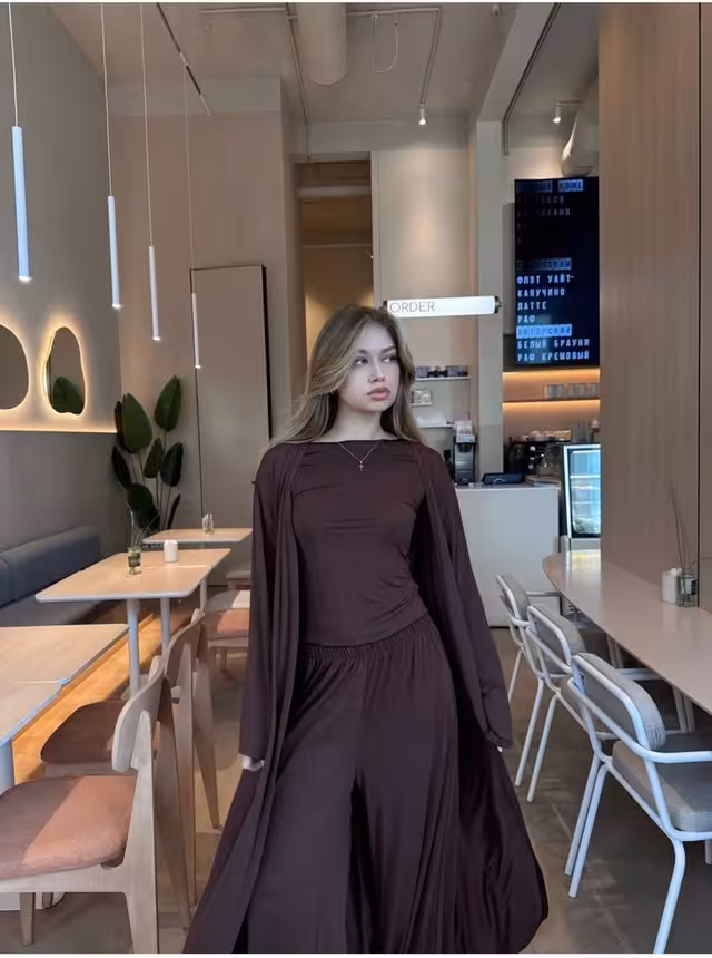 Женские костюмы