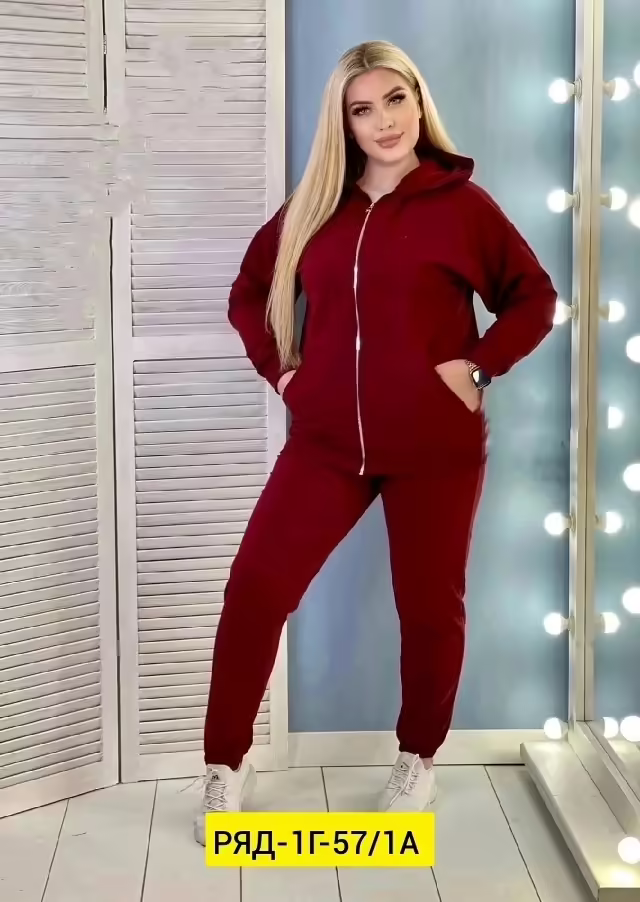 Хлопковые спортивные женские костюмы