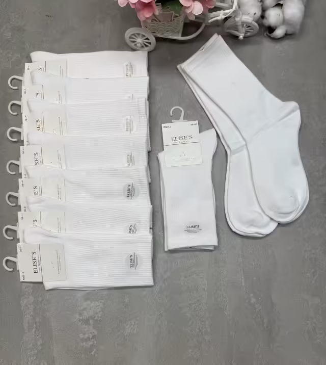 Высокие женские носки