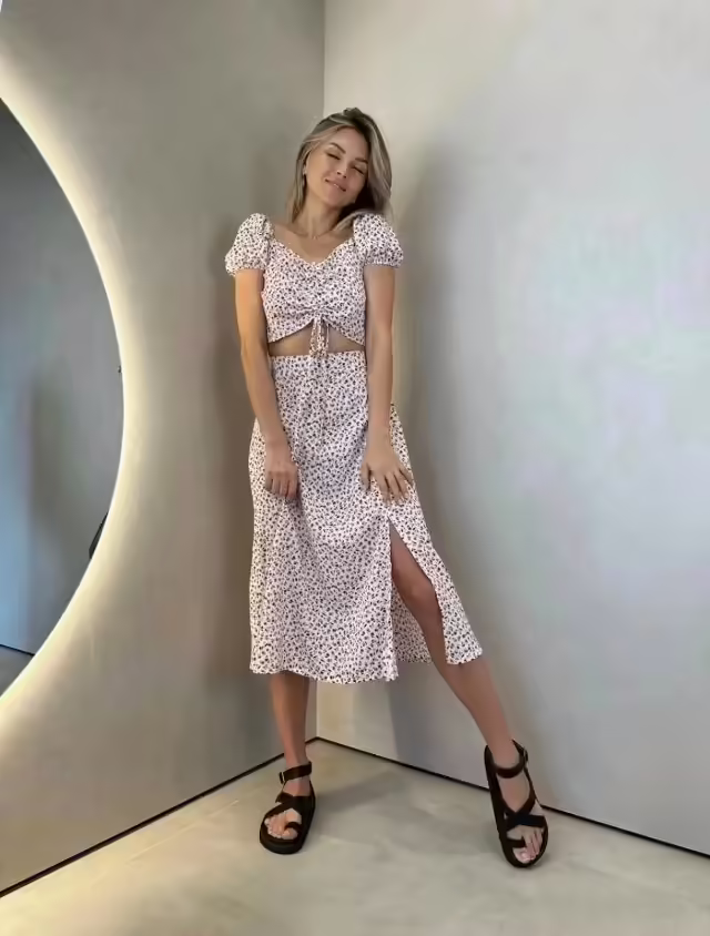 Женские костюмы двойки