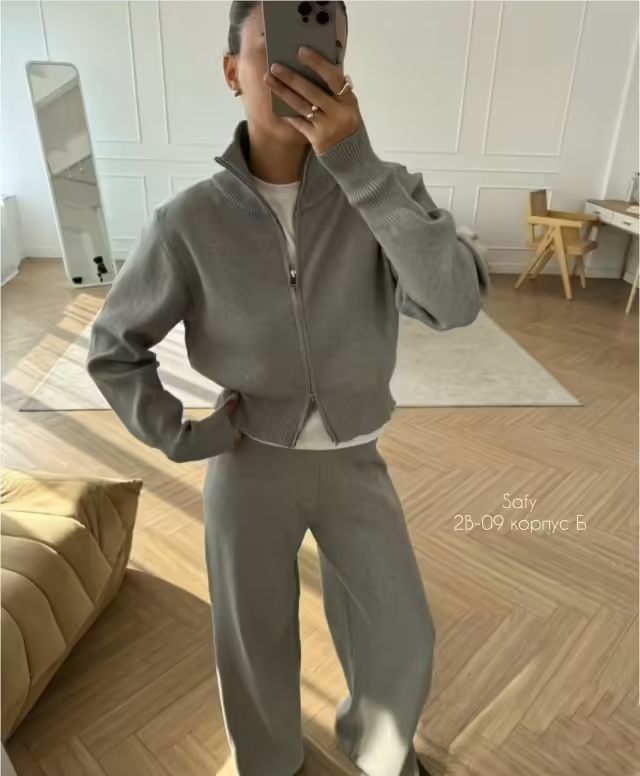 Кашемировые женские костюмы
