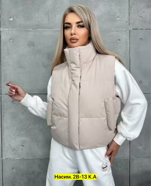 Женские жилетки