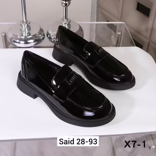 Женские лоферы