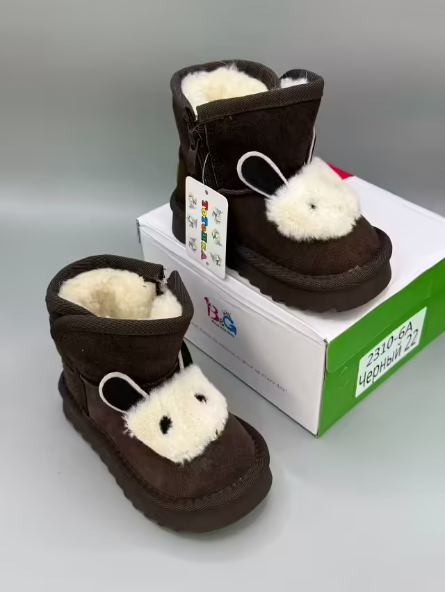 Зимние детские угги