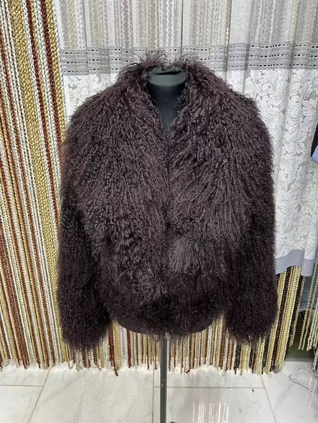 Женские шубы с мехом