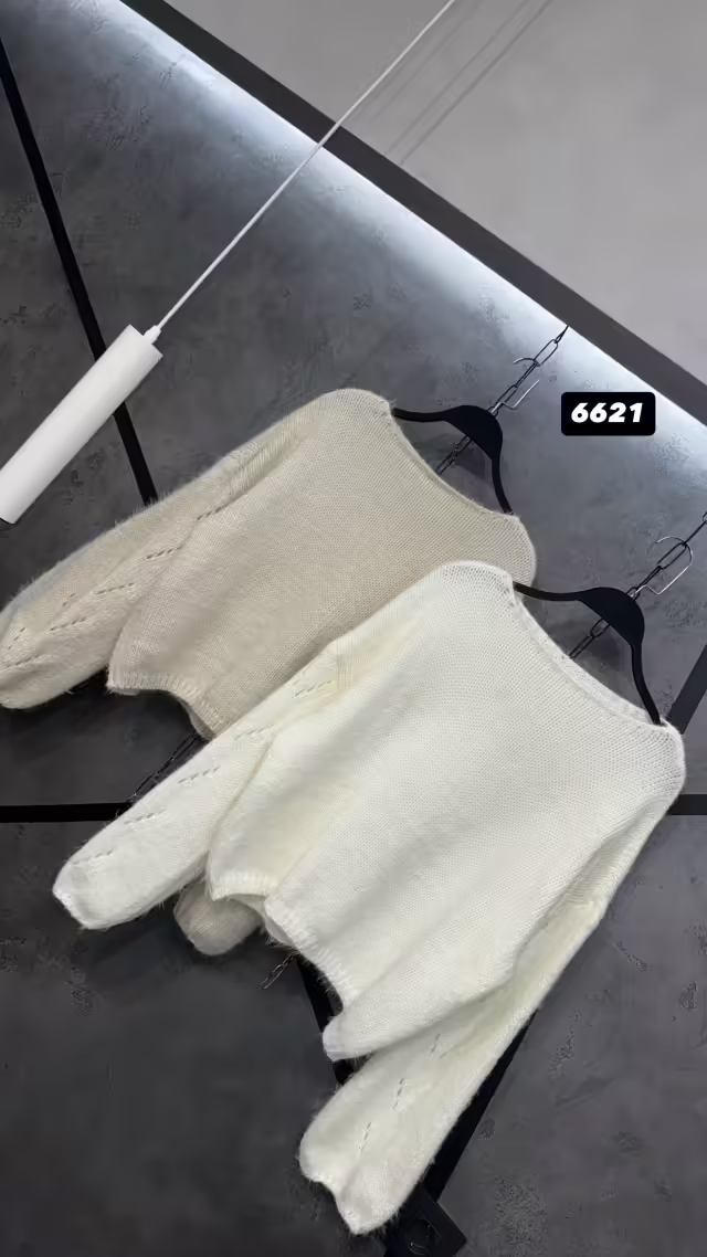Приятные отличные мягкие женские кофты