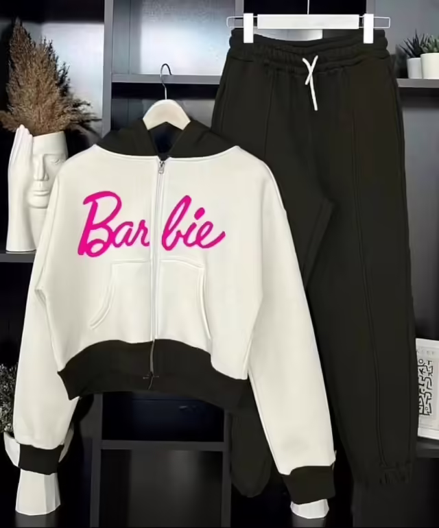 Женские костюмы barbie