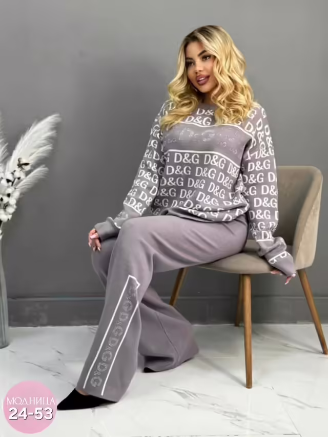 Женские костюмы оверсайз