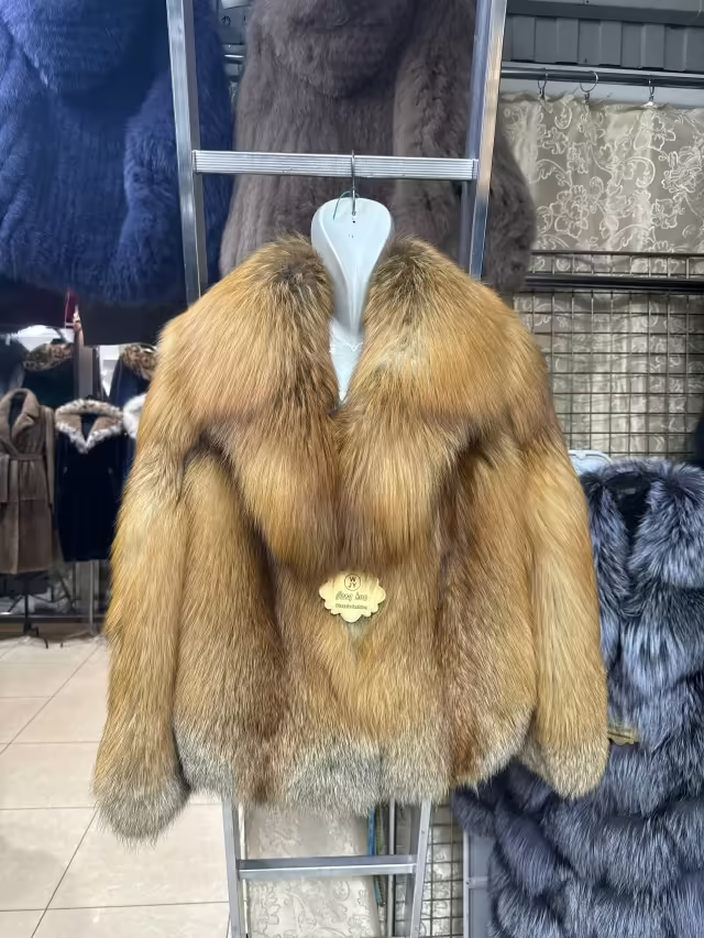 Женские шубы