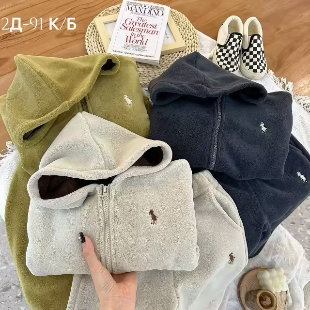 Детские костюмы