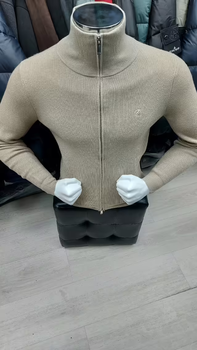 Хлопковые мужские свитера