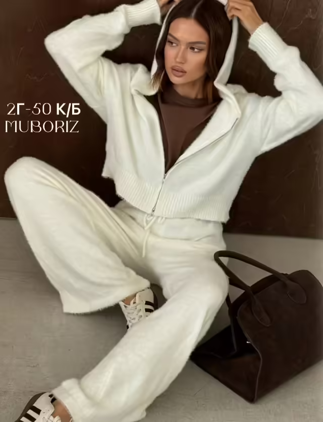 Базовые приятные женские костюмы палаццо