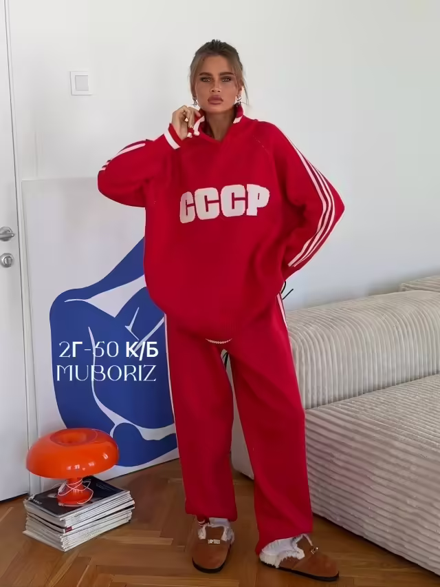 Женские костюмы