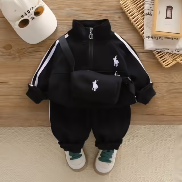 Детские костюмы