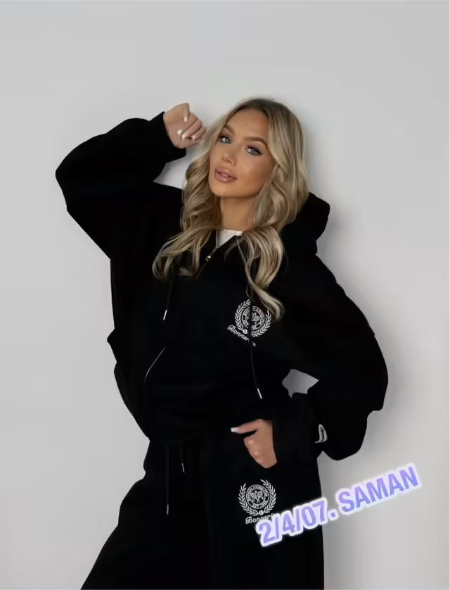 Женские костюмы