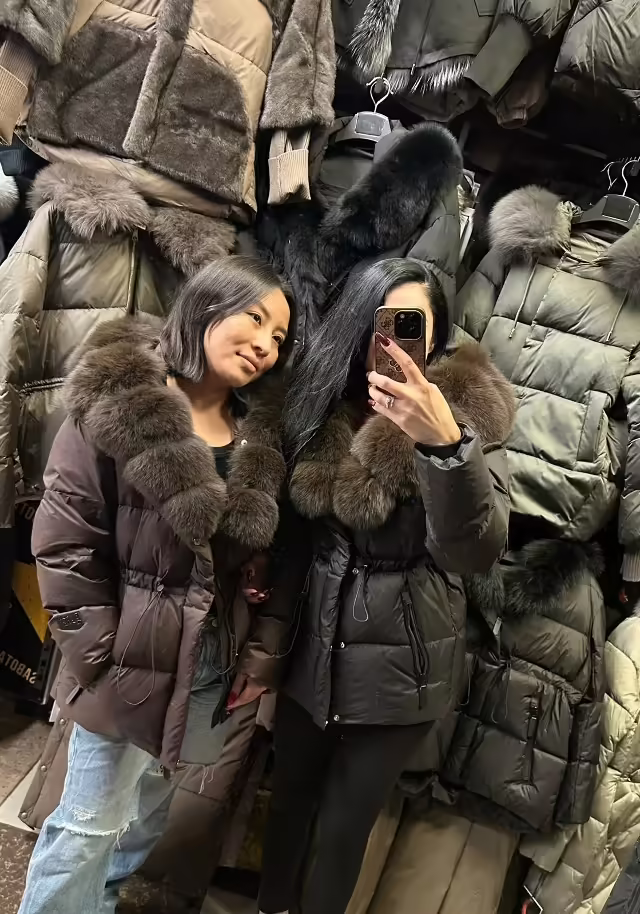 Женские пуховики