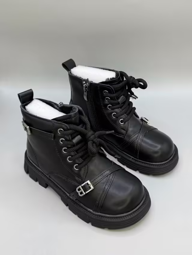 Зимние женские ботинки