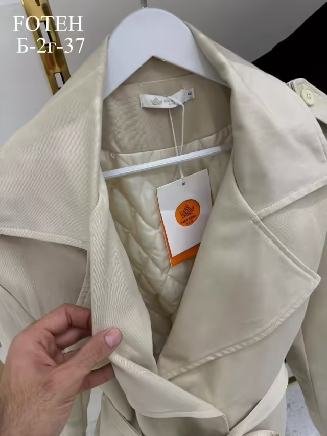 Невероятные осенние женские тренчи