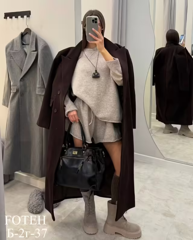 Женские костюмы