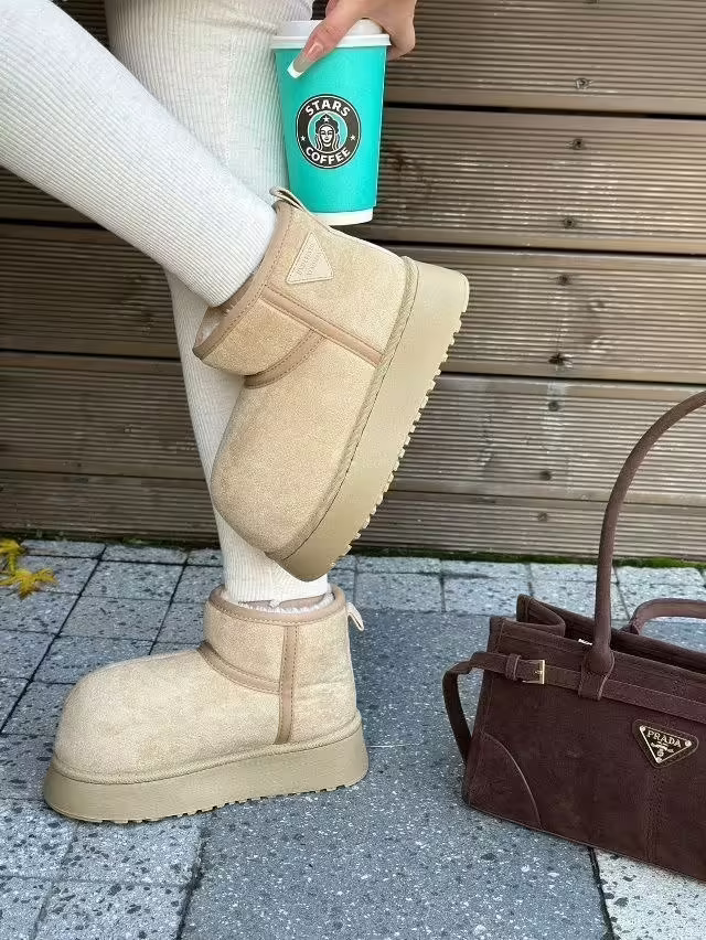 Женские угги