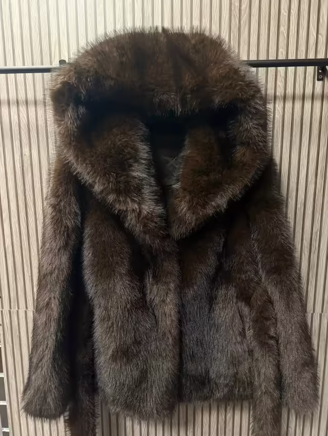 Женские шубы