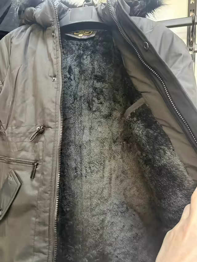 Зимние детские куртки. фото 3