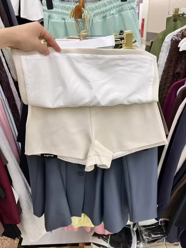 Женские шорты с подкладкой