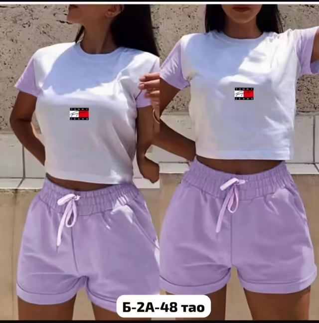 Женские костюмы