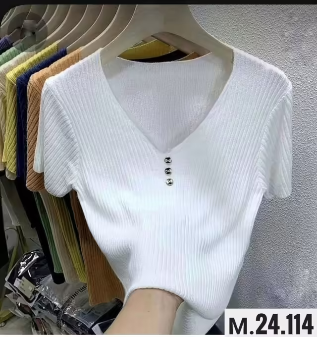 Летние модные женские кофты