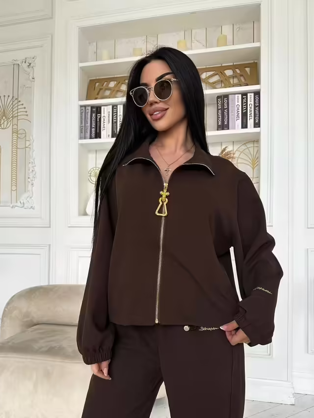 Хлопковые стильные женские костюмы
