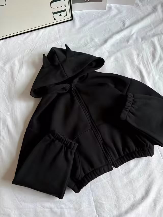 Женские худи с капюшоном