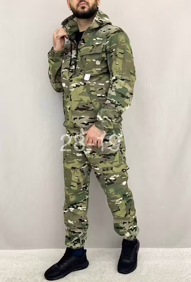 Летние мужские костюмы
