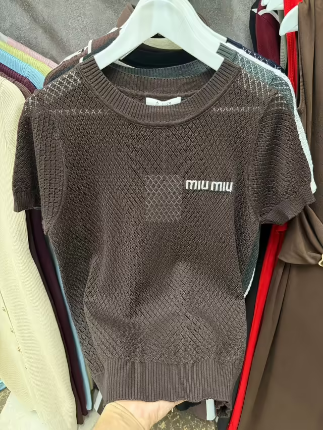 Женские футболки miu mi@. фото 3