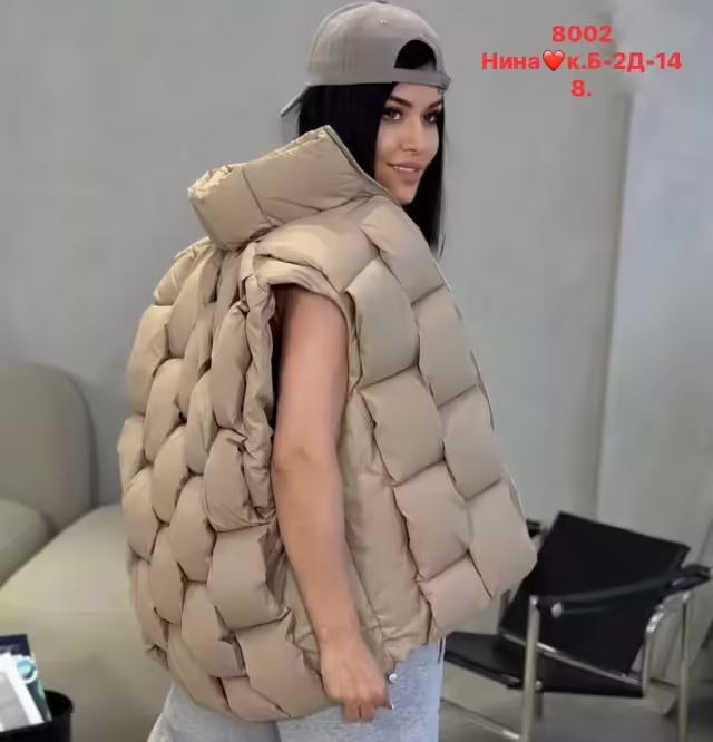 Женские жилетки