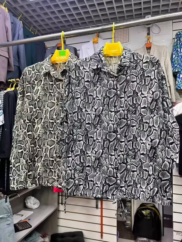 Брючные модные женские костюмы