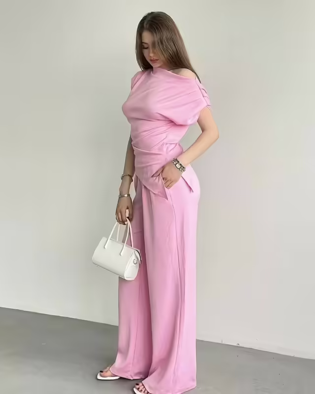 Женские костюмы. фото 2