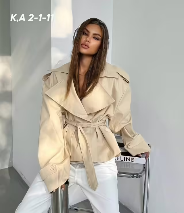 Трендовые красивые женские тренчи