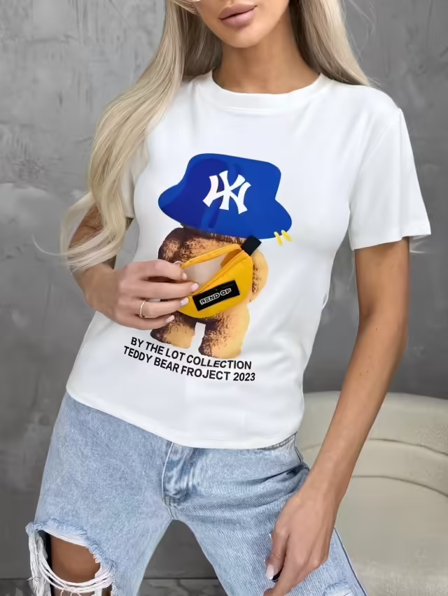 Женские футболки