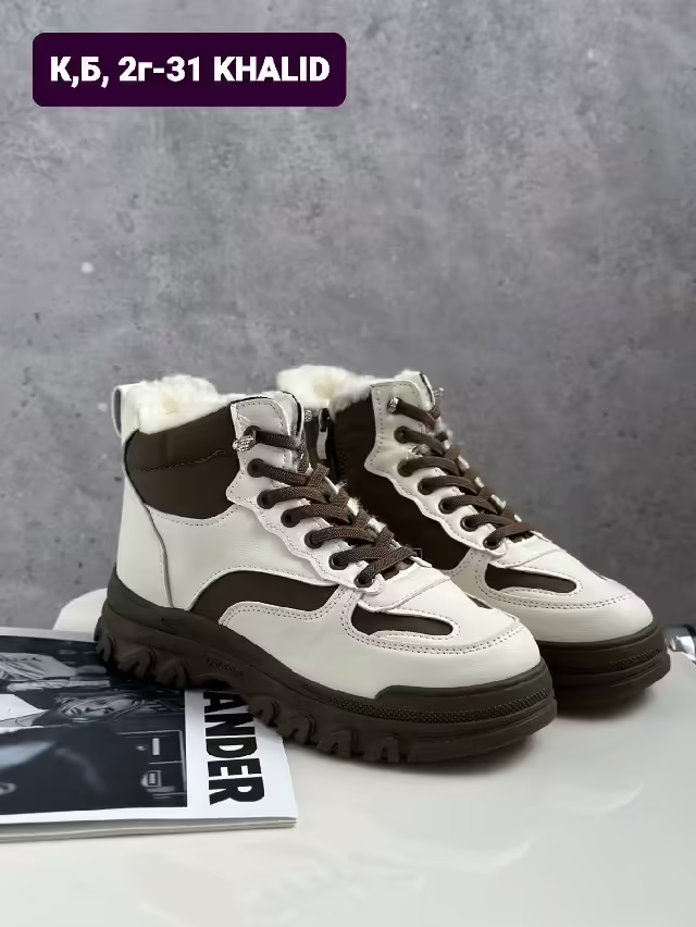 Женские ботинки