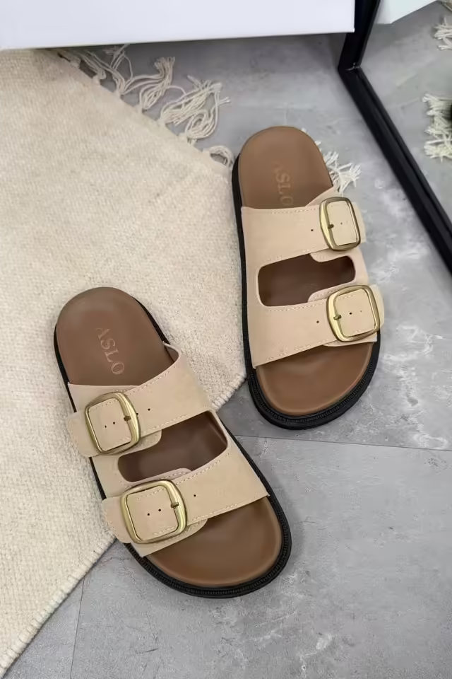 Женские тапочки