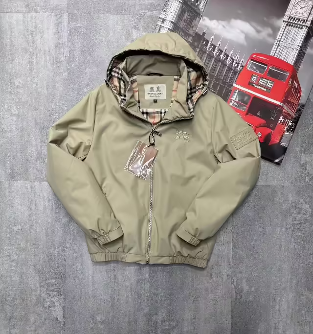 Женские ветровки