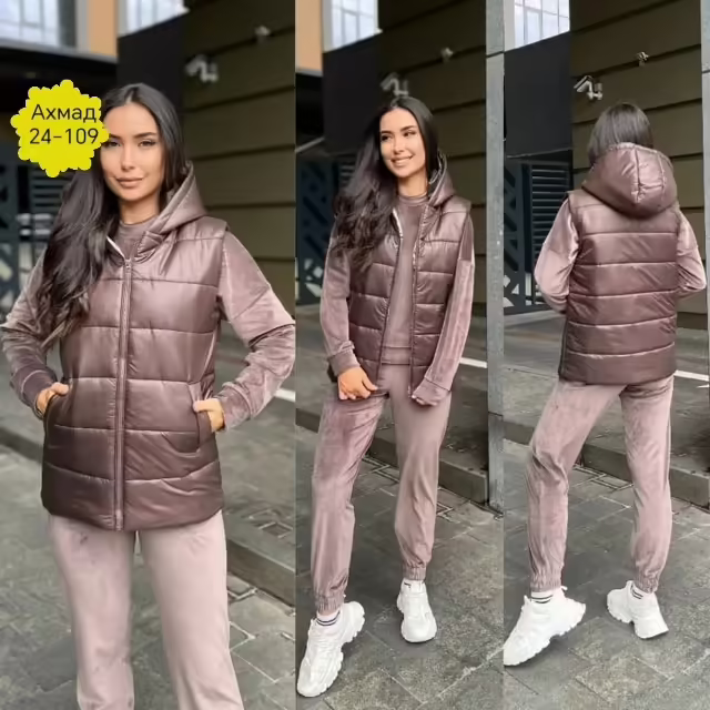 Уютные спортивные мягкие удобные женские костюмы на молнии на подкладке