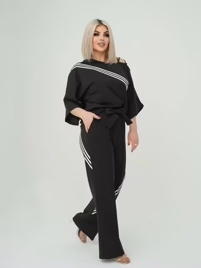 Модные женские костюмы двойки