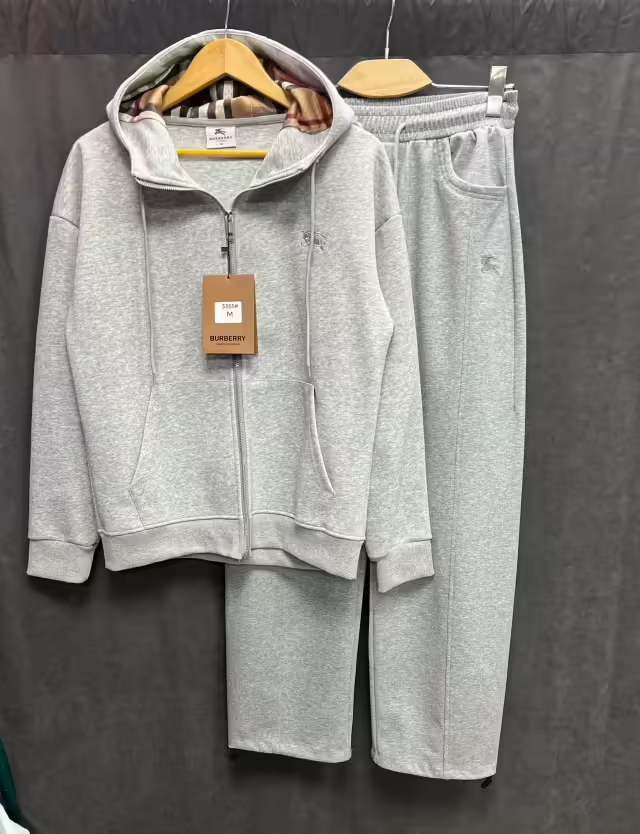 Спортивные мужские костюмы burberr@