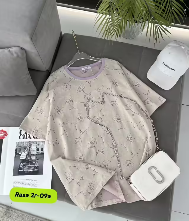 Женские футболки