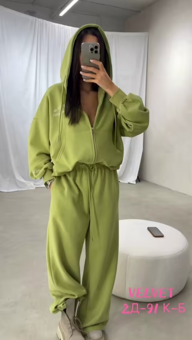 Женские костюмы