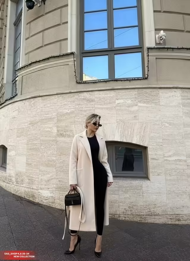 Невероятные идеальные зимние элегантные стильные стильные женские пальто. фото 3