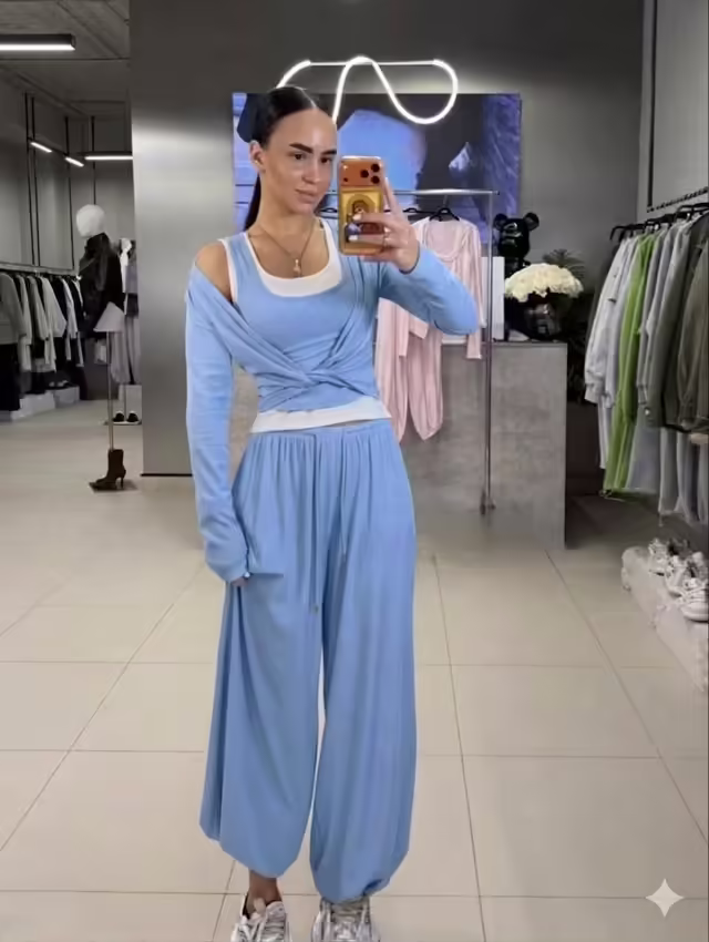 Стильные женские костюмы тройки