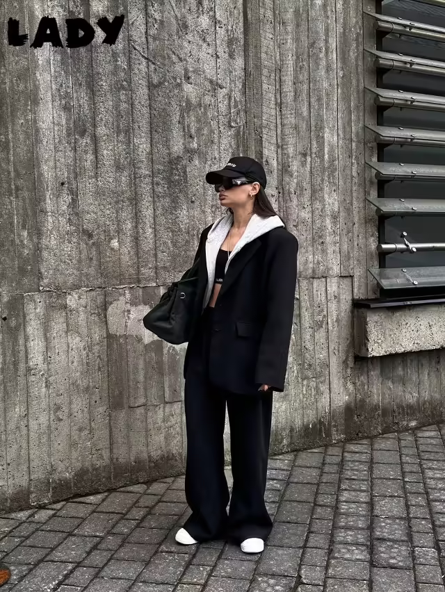 Трендовые женские костюмы. фото 2